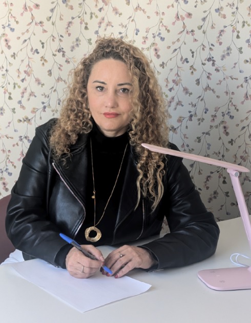 Ana Garcia Moll